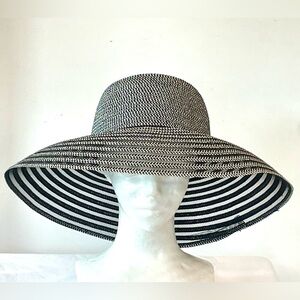 Daniele Meucci large brim woven sunhat, black/tan, int. drawstring, EUC